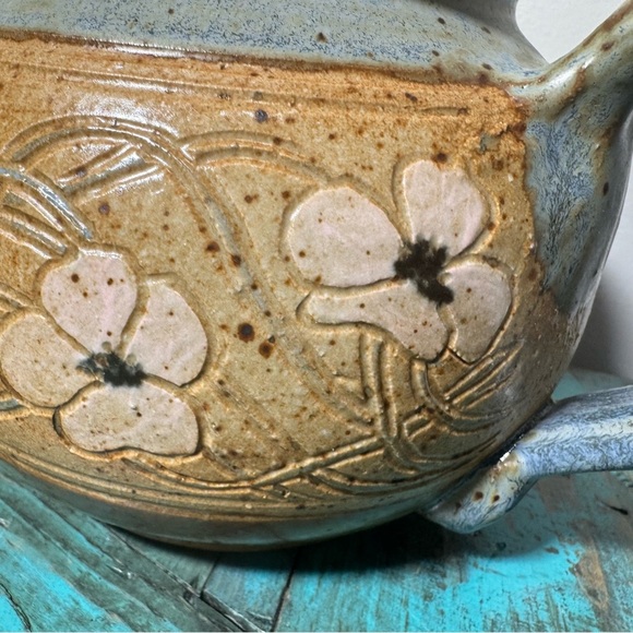 Vintage Pottery Salt Glazed Tea Pot Signed~Floral Design - Picture 16 of 16